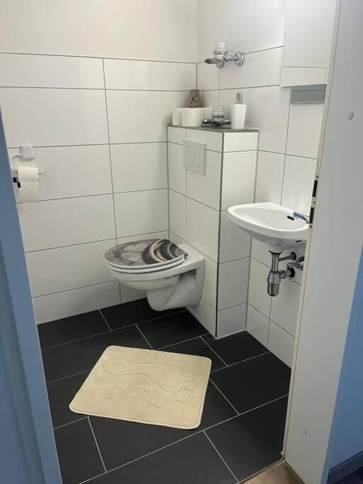 Ferienwohnung Outletcity Metzingen Метцинген Екстер'єр фото